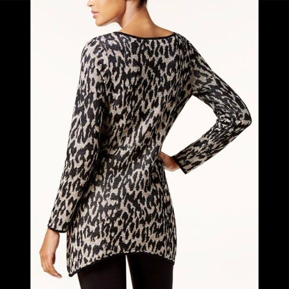 Leopard-Print Handkerchief-Hem Tunic Sweater. NWOT - Picture 4 of 8